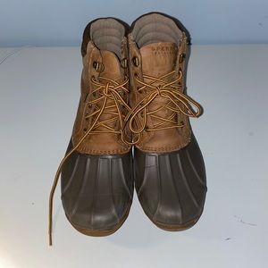 Sperry duck boots